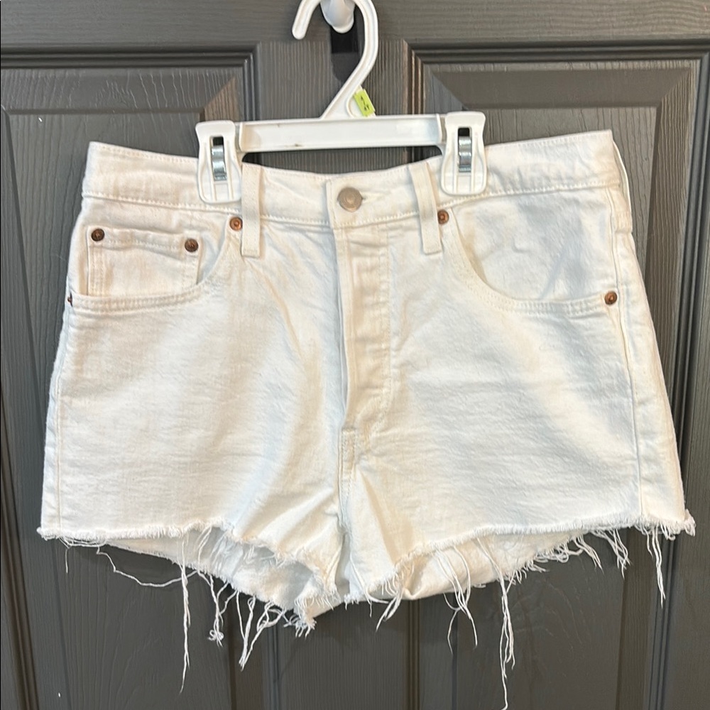Levi's Cream Jean Shorts